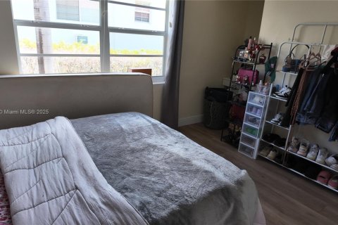 Condominio en venta en Miami Beach, Florida, 1 dormitorio, 54.07 m2 № 1834516 - foto 26