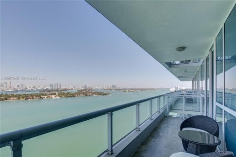 Copropriété à vendre à Miami Beach, Floride: 1 chambre, 72.37 m2 № 2270779 - photo 3