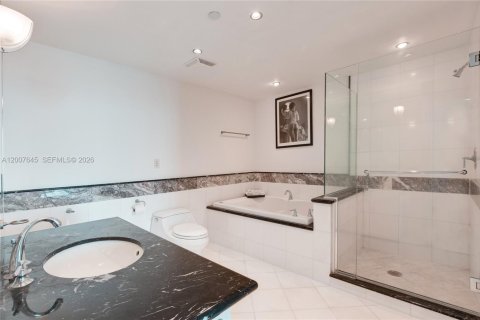 Copropriété à vendre à Miami Beach, Floride: 1 chambre, 72.37 m2 № 2270779 - photo 20