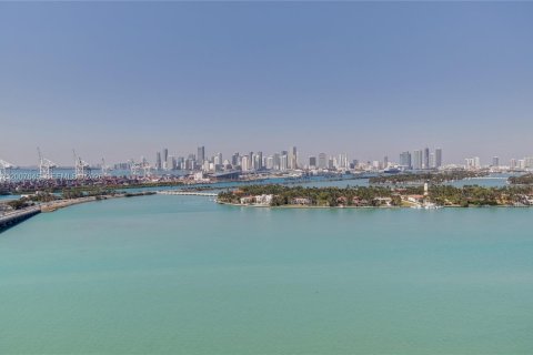 Copropriété à vendre à Miami Beach, Floride: 1 chambre, 72.37 m2 № 2270779 - photo 29