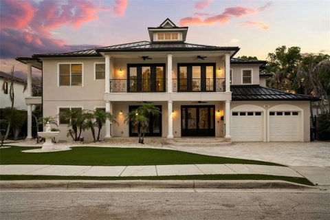 Купить виллу или дом в Мейтленд, Флорида 12 комнат, 447.23м2, № 2152229 - фото 2