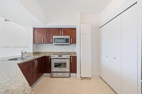 Купить кондоминиум в Авентура, Флорида 2 спальни, 116.78м2, № 2050827 - фото 8