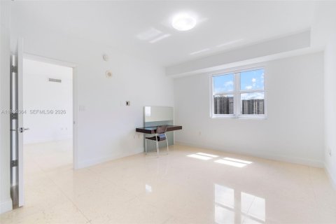 Купить кондоминиум в Авентура, Флорида 2 спальни, 116.78м2, № 2050827 - фото 17