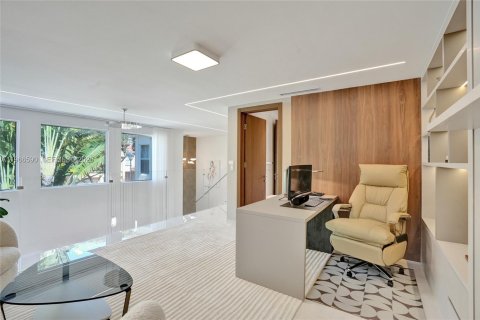 Casa en alquiler en Aventura, Florida, 3 dormitorios, 260.13 m2 № 2028242 - foto 30