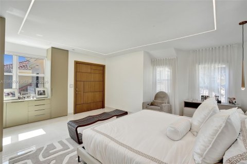 Casa en alquiler en Aventura, Florida, 3 dormitorios, 260.13 m2 № 2028242 - foto 19
