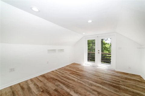 House in Gainesville, Florida 4 bedrooms, 308.62 sq.m. № 1807384 - photo 30