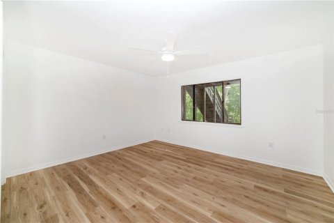 House in Gainesville, Florida 4 bedrooms, 308.62 sq.m. № 1807384 - photo 24