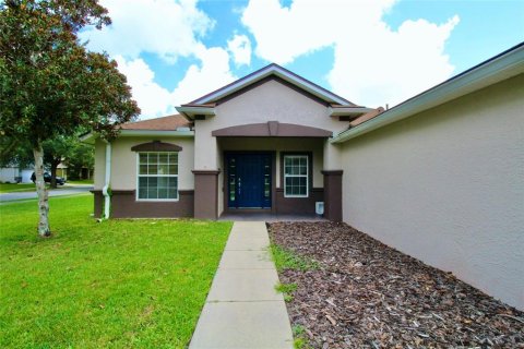 House in Ocala, Florida 4 bedrooms, 202.99 sq.m. № 1874023 - photo 8