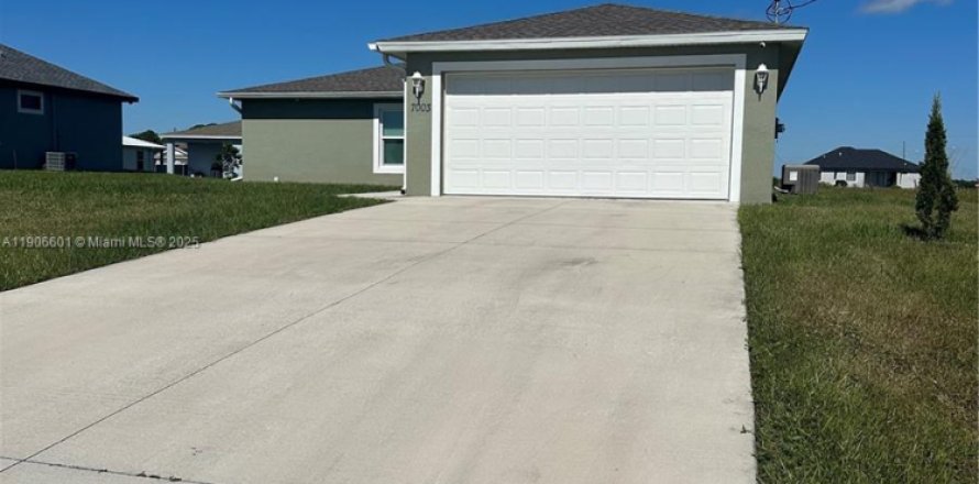 Дом в Лабель, Флорида 3 спальни № 1963406