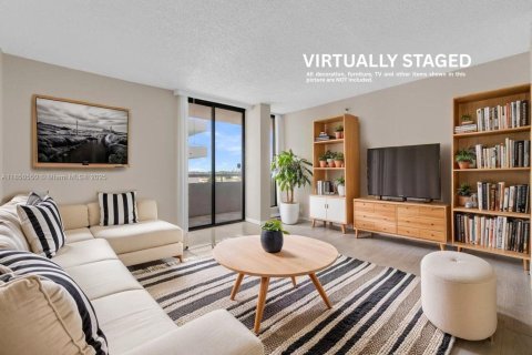 Condominio en venta en Miami Beach, Florida, 1 dormitorio, 81.94 m2 № 1963464 - foto 1