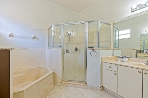House in Homestead, Florida 4 bedrooms, 192.21 sq.m. № 2080260 - photo 13