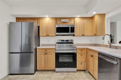 Townhouse in Orlando, Florida 2 bedrooms, 130.81 sq.m. № 1742694 - photo 4