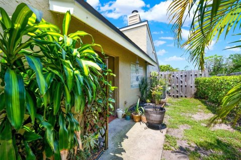 Townhouse in Orlando, Florida 2 bedrooms, 130.81 sq.m. № 1742694 - photo 2
