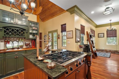House in Howey-in-the-Hills, Florida 5 bedrooms, 410.16 sq.m. № 1757630 - photo 19