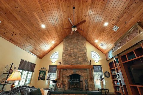 House in Howey-in-the-Hills, Florida 5 bedrooms, 410.16 sq.m. № 1757630 - photo 6