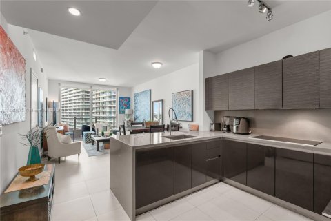 Купить кондоминиум в Майами, Флорида 1 спальня, 69.49м2, № 1930159 - фото 8