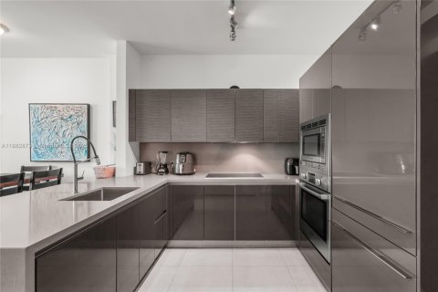 Купить кондоминиум в Майами, Флорида 1 спальня, 69.49м2, № 1930159 - фото 6