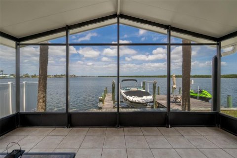 Villa ou maison à vendre à Merrit Island, Floride: 3 chambres, 154.22 m2 № 1654262 - photo 5