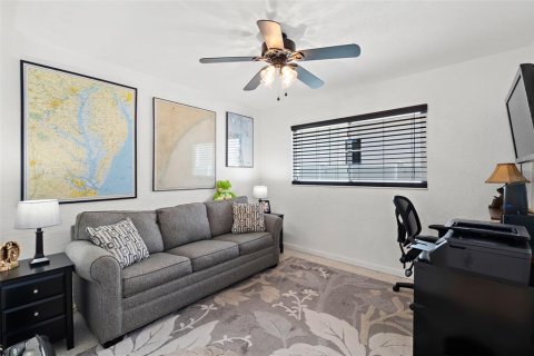 Villa ou maison à vendre à Merrit Island, Floride: 3 chambres, 154.22 m2 № 1654262 - photo 18
