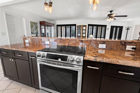 Villa ou maison à vendre à Merrit Island, Floride: 3 chambres, 154.22 m2 № 1654262 - photo 9