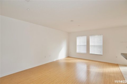 Villa ou maison à louer à Winter Garden, Floride: 3 chambres, 147.71 m2 № 1909942 - photo 3