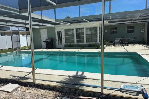 House in Venice, Florida 3 bedrooms, 124.21 sq.m. № 1803004 - photo 2