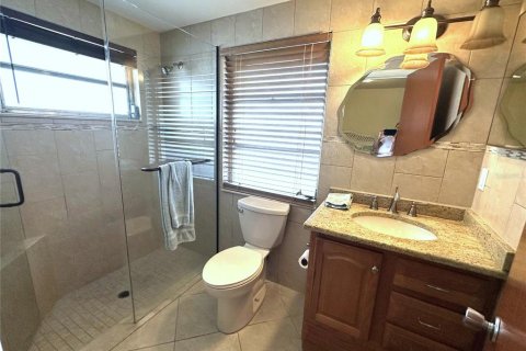 House in Venice, Florida 3 bedrooms, 124.21 sq.m. № 1803004 - photo 16