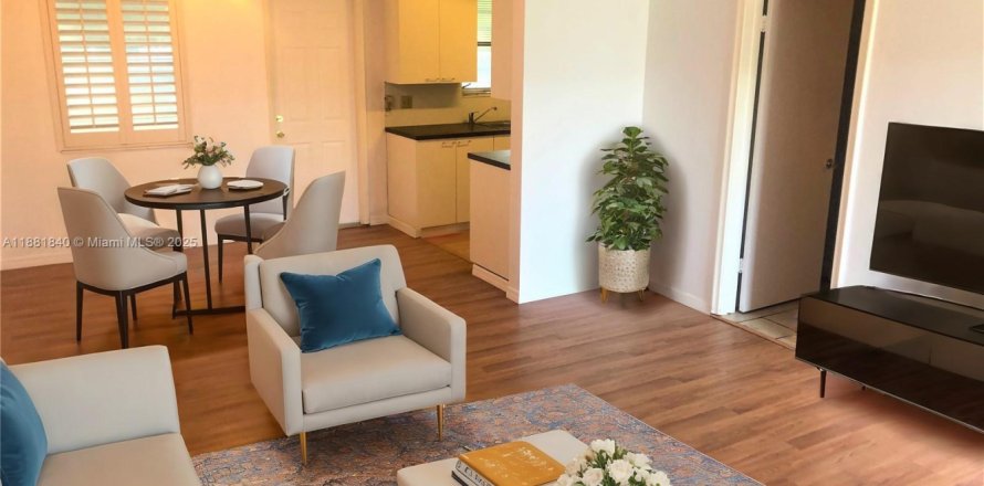 Condo à Hollywood, Floride, 1 chambre  № 1924750