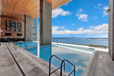 Condominio en venta en Miami, Florida, 2 dormitorios, 106.65 m2 № 2013550 - foto 18