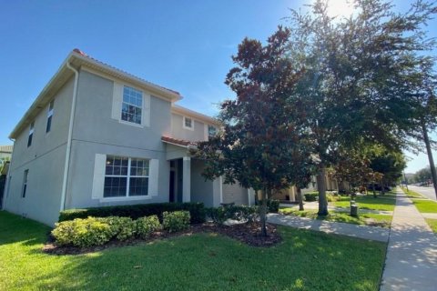 Villa ou maison à vendre à Kissimmee, Floride: 5 chambres, 280.1 m2 № 1517085 - photo 1
