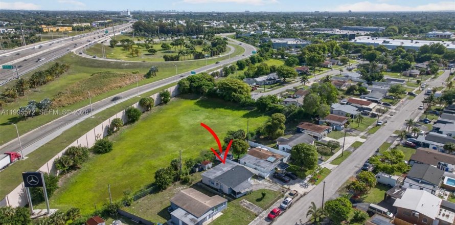 Дом в Помпано-Бич, Флорида 3 спальни, 117.06м2 № 2062905