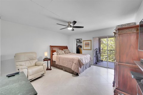 Condo in Coconut Creek, Florida, 2 bedrooms № 2259600 - photo 4