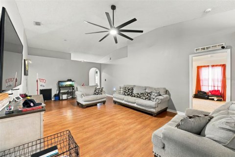 Villa ou maison à vendre à Riverview, Floride: 3 chambres, 174.1 m2 № 2421952 - photo 11