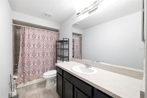 House in Weeki Wachee, Florida 4 bedrooms, 327.76 sq.m. № 2118125 - photo 29