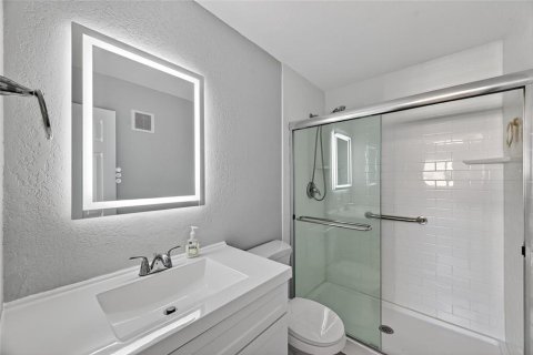 Copropriété à vendre à Saint Petersburg, Floride: 2 chambres, 105.44 m2 № 2166325 - photo 26