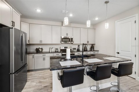 Villa ou maison à vendre à DeLand, Floride: 4 chambres, 192.77 m2 № 2133561 - photo 4