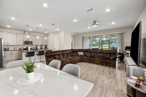 Villa ou maison à vendre à DeLand, Floride: 4 chambres, 192.77 m2 № 2133561 - photo 8