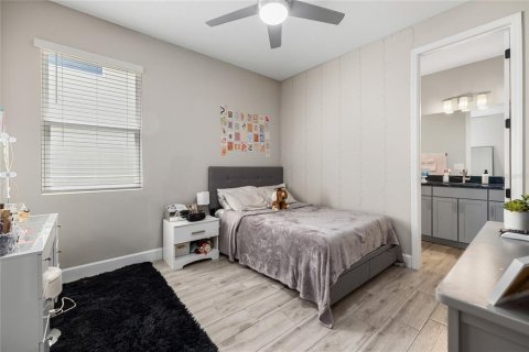 Villa ou maison à vendre à DeLand, Floride: 4 chambres, 192.77 m2 № 2133561 - photo 19