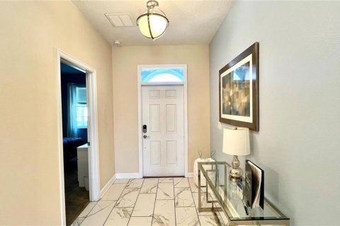 Villa ou maison à louer à Davenport, Floride: 8 chambres, 363.15 m2 № 1522331 - photo 9