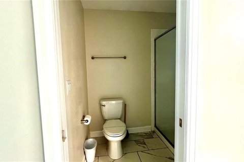 House in Davenport, Florida 8 bedrooms, 363.15 sq.m. № 1522331 - photo 7