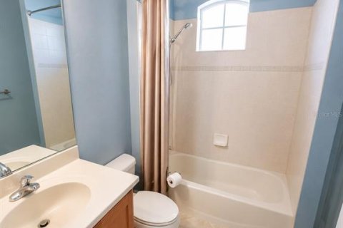 Condominio en alquiler en Lakewood Ranch, Florida, 3 dormitorios, 168.34 m2 № 2217339 - foto 12