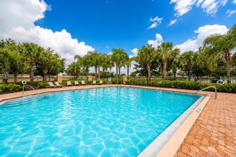 Condominio en alquiler en Lakewood Ranch, Florida, 3 dormitorios, 168.34 m2 № 2217339 - foto 15
