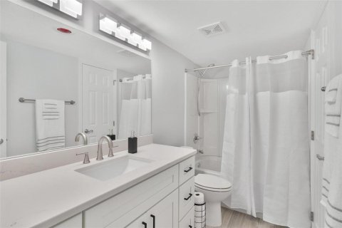 Condo in Wildwood, Florida, 2 bedrooms  № 1447111 - photo 21