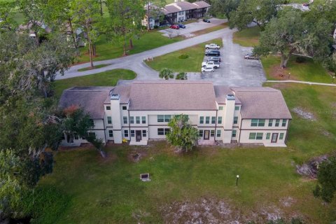 Condo in Wildwood, Florida, 2 bedrooms  № 1447111 - photo 1