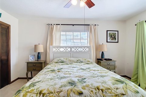 Casa en venta en Fruitland Park, Florida, 2 dormitorios, 161.28 m2 № 1659282 - foto 29