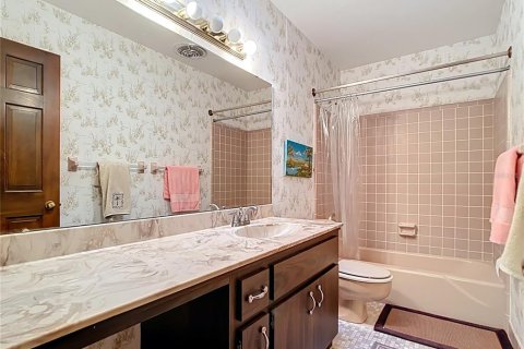 Casa en venta en Fruitland Park, Florida, 2 dormitorios, 161.28 m2 № 1659282 - foto 25
