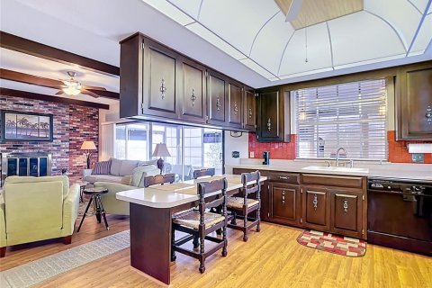 Casa en venta en Fruitland Park, Florida, 2 dormitorios, 161.28 m2 № 1659282 - foto 14