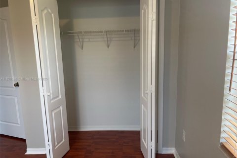 Adosado en venta en Miami, Florida, 3 dormitorios, 169.08 m2 № 1823866 - foto 25