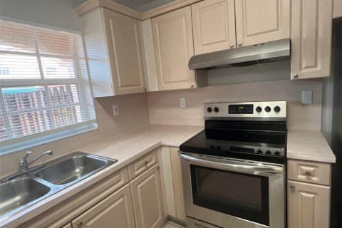 Adosado en venta en Miami, Florida, 3 dormitorios, 169.08 m2 № 1823866 - foto 7