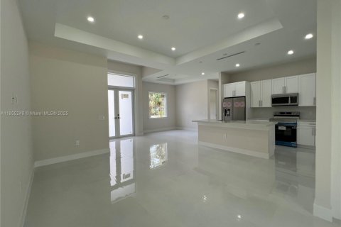 Casa en venta en Naples, Florida, 4 dormitorios, 149.39 m2 № 1875041 - foto 25